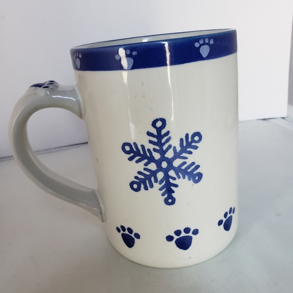 Dog Paw Mug Large 5 " H 3.25 Dia Snowflakes Ceramic Coffee Tea Winter Blue White - Picture 6 of 8